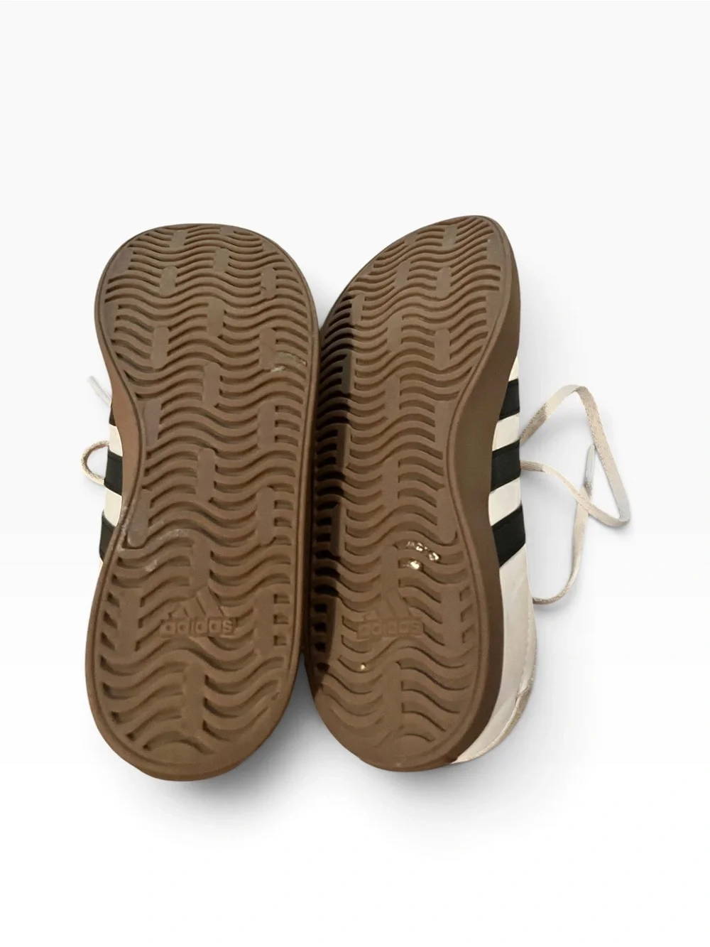 Girls Adidas Sambas size 4